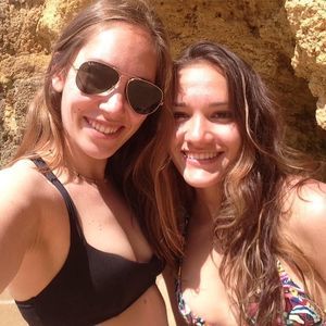 Meet your Posher, Arielle